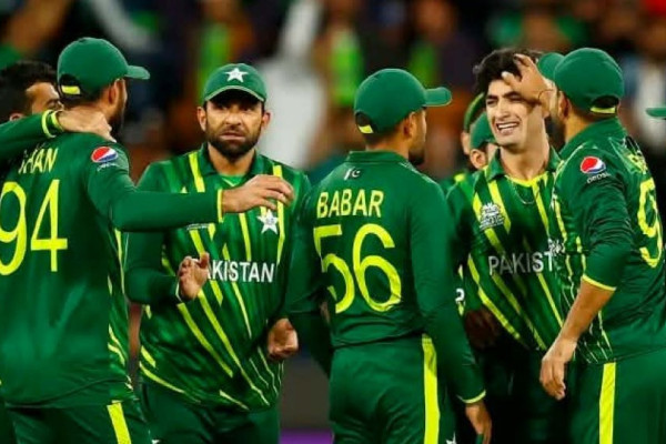 अस्ट्रेलियासँग टी-२० सिरिजि खेल्ने पाकिस्तानी टोलीको घोषणा